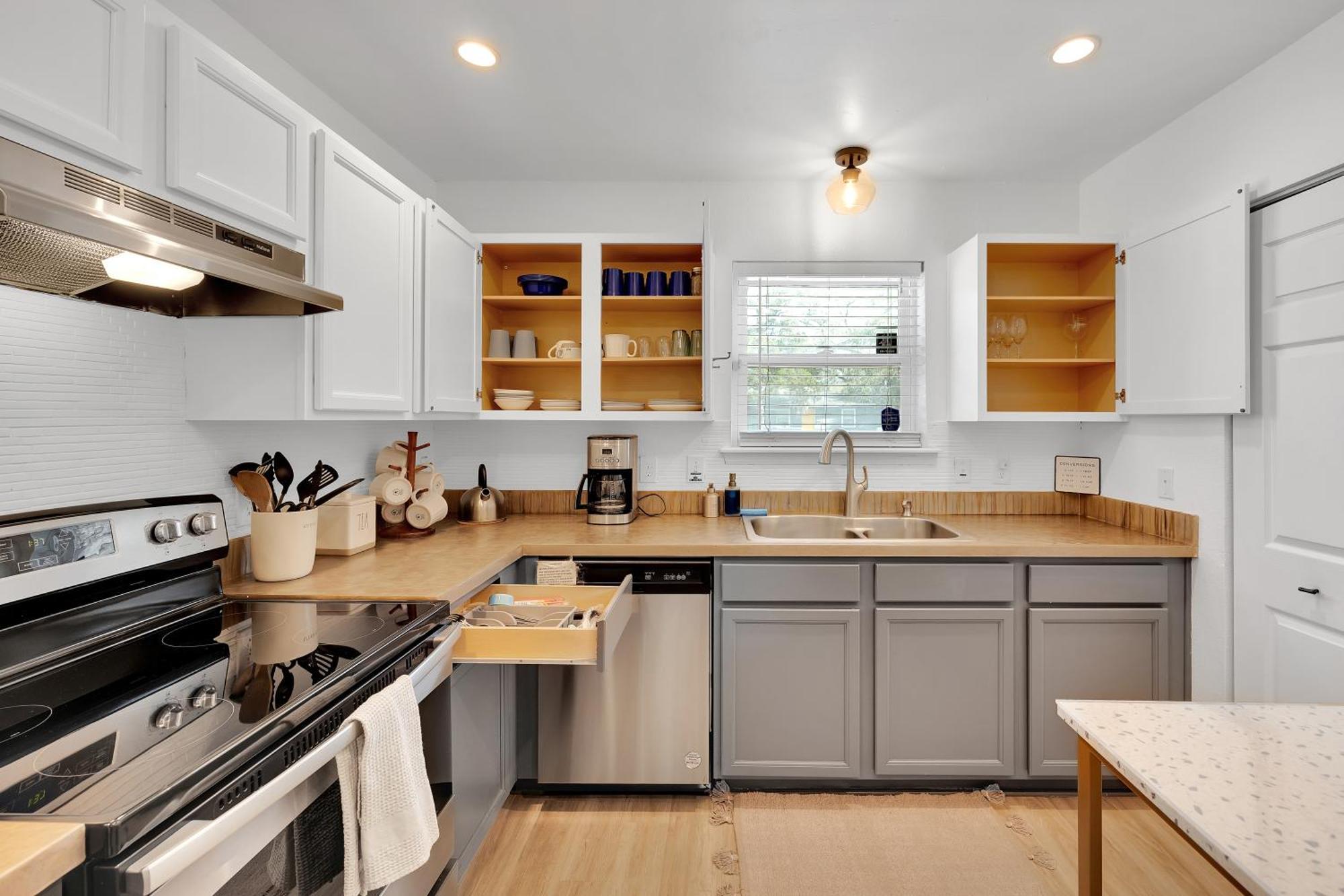 {Hidden Gem} Beach Home Blocks From Ocean +6 Bikes Jacksonville Beach Exteriör bild